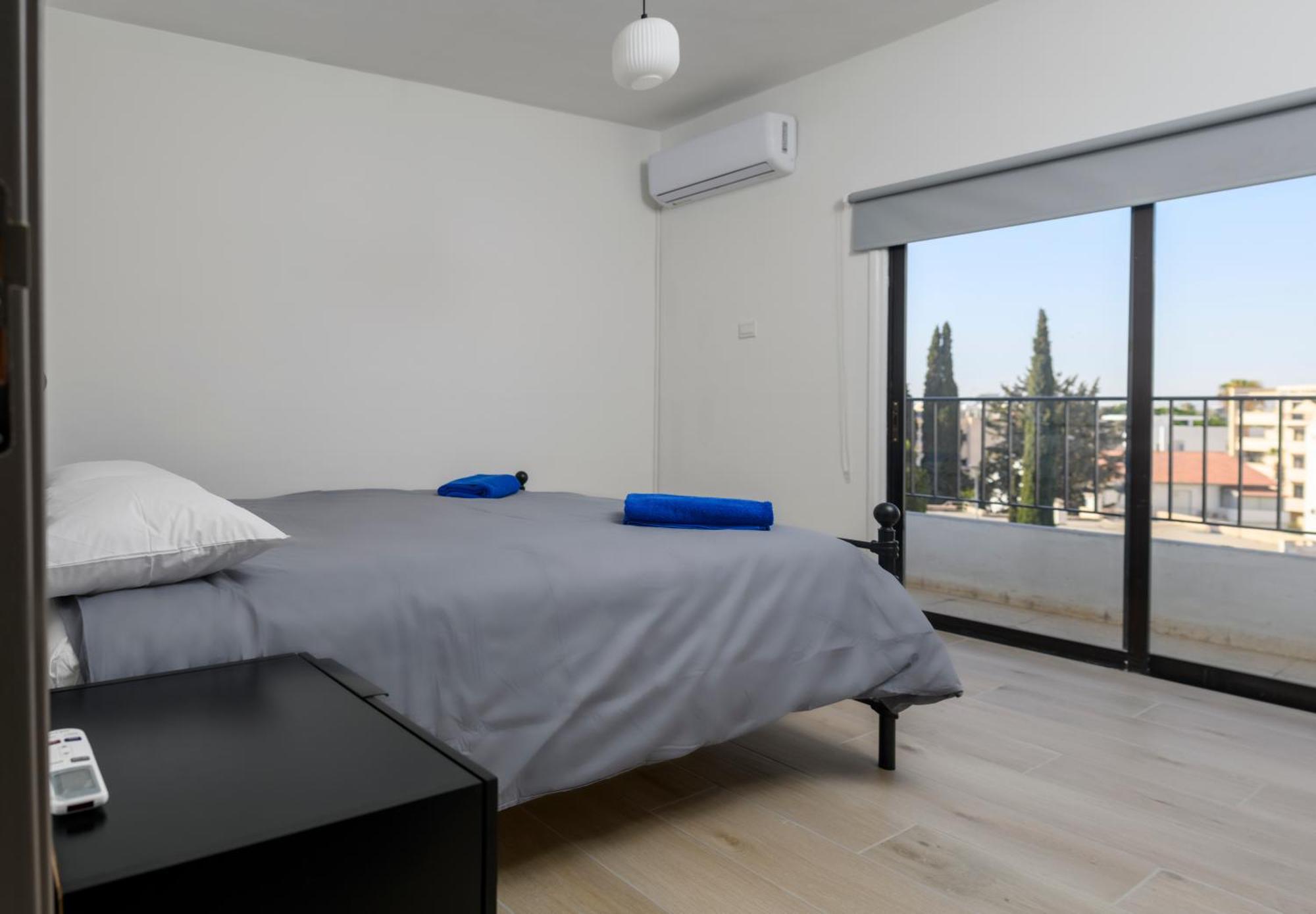 Ollies 3 Bedroom Apartment Lárnaka Kültér fotó